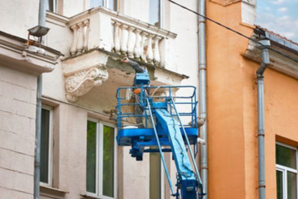 Stucco Patching and Crack Repair