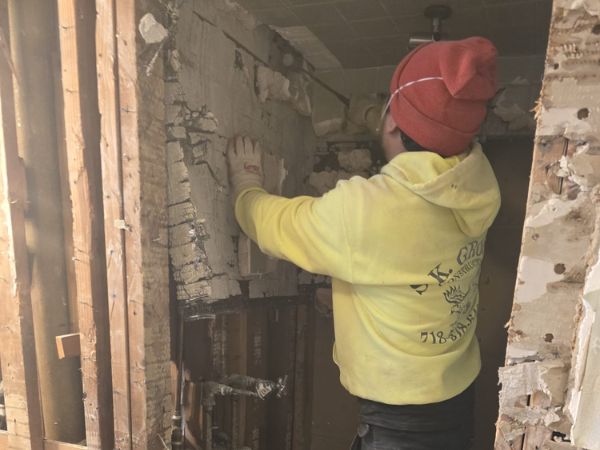bathroom demolition in nyc