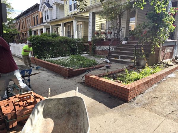 brick retaining wall in nyc